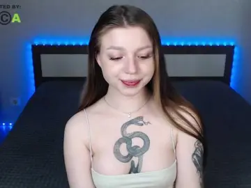 RonnieMilles  live sex cam