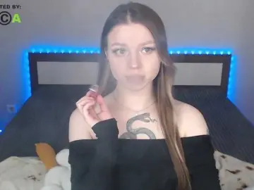 RonnieMilles  live sex cam