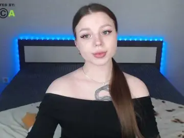 RonnieMilles  live sex cam