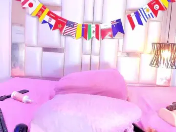 ShantalAddams  live sex cam