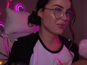 Your-red-wine  live sex cam