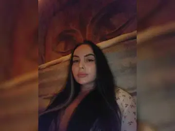 Your-red-wine  live sex cam