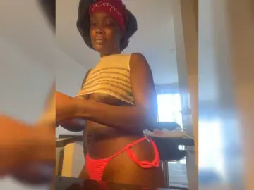 Cece3  live sex cam