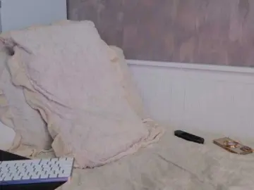 CrissySmile  live sex cam