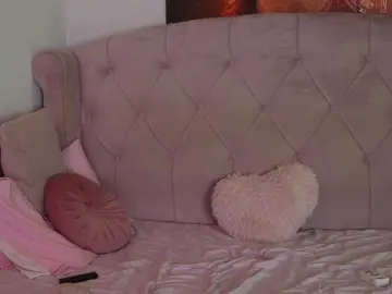 CrissySmile  live sex cam