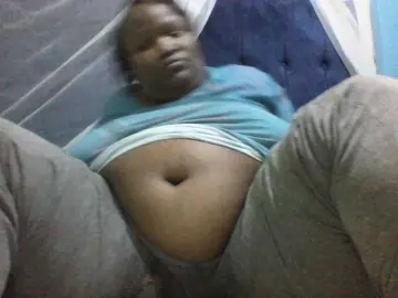 Daddiesgirl1  live sex cam