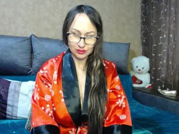 FlirtingMadam  live sex cam