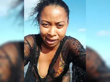 FredahSannie  live sex cam