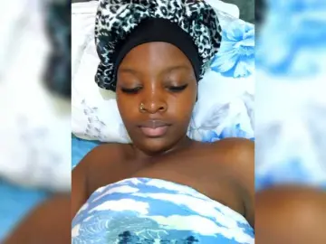 Juicy0001  live sex cam