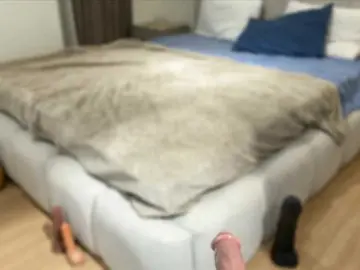 KellyyBeryy  live sex cam