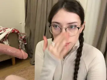 KellyyBeryy  live sex cam