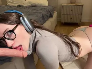 KellyyBeryy  live sex cam