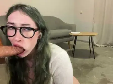 KellyyBeryy  live sex cam