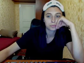 MilaBels  live sex cam