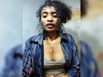 Shanya12  live sex cam