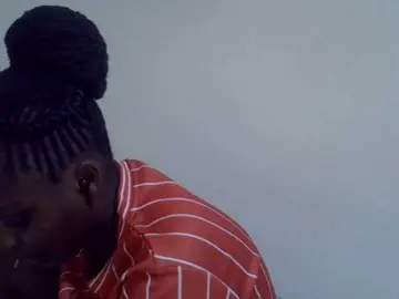 Sweet-diva  live sex cam