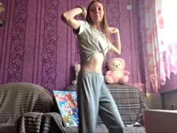 CharleenTetz  live sex cam