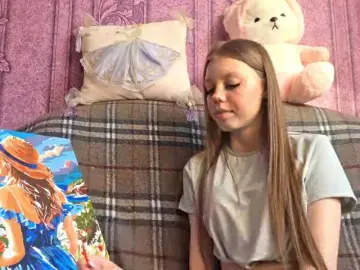 CharleenTetz  live sex cam