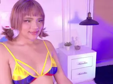 Evaa-Holly  live sex cam