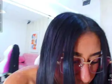 Gabriela-meow  live sex cam