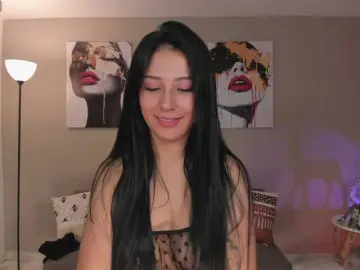 LelaWest  live sex cam