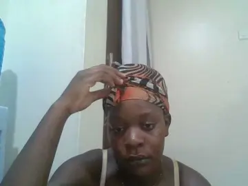 Mochahoneybae  live sex cam