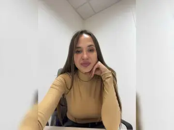 Sola3  live sex cam