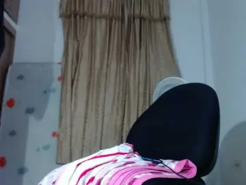 Victoria0486  live sex cam