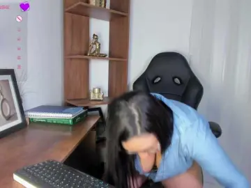 Aslii-smith  live sex cam