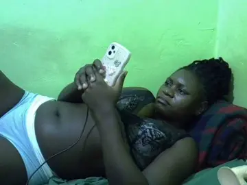 Cute-liz  live sex cam