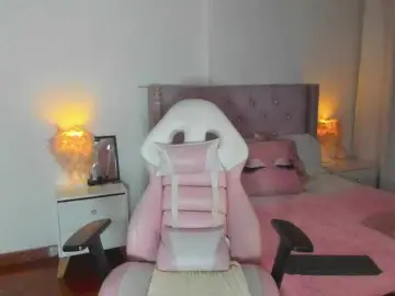 Destinysweet  live sex cam