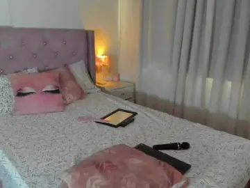 Destinysweet  live sex cam