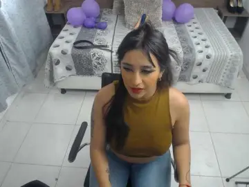 Miss-charlott-18  live sex cam