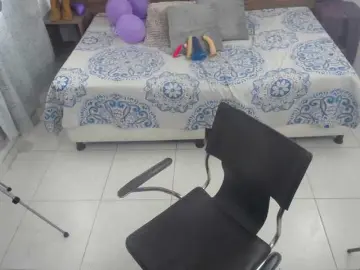 Miss-charlott-18  live sex cam