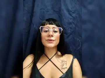 AllisonBaker  live sex cam