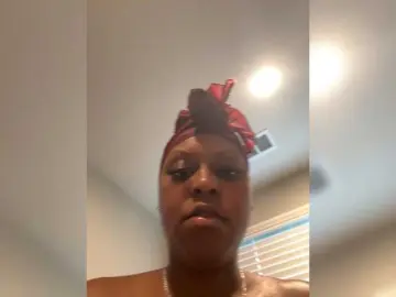 Chaneldafinestttt1  live sex cam