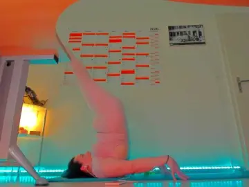 Elieen2  live sex cam