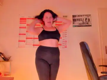 Elieen2  live sex cam