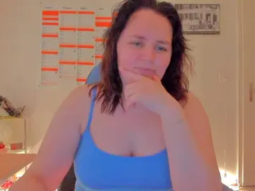 Elieen2  live sex cam