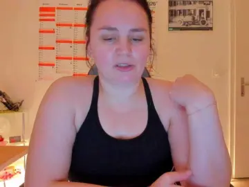 Elieen2  live sex cam