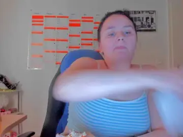 Elieen2  live sex cam
