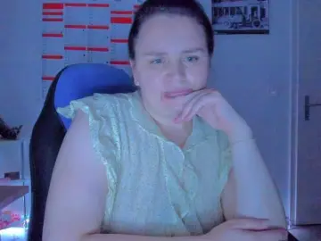 Elieen2  live sex cam
