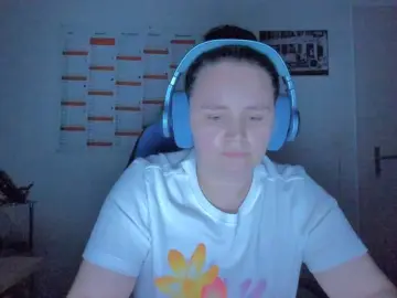 Elieen2  live sex cam