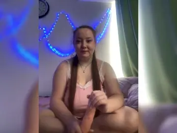 Helenkiss29  live sex cam