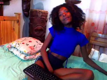 Natussi  live sex cam