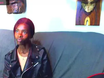 Natussi  live sex cam