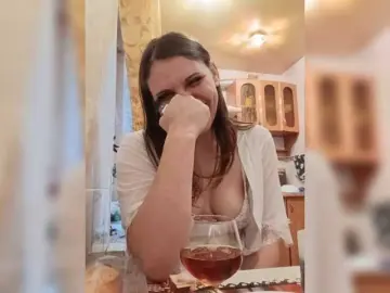 Tatiana-zlove28  live sex cam