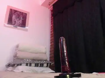 Alicehorny  live sex cam