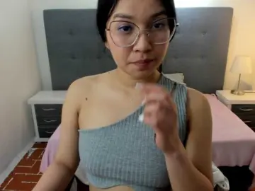 Chaneelstark  live sex cam