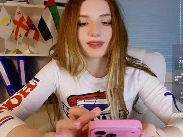 Marykiskis  live sex cam